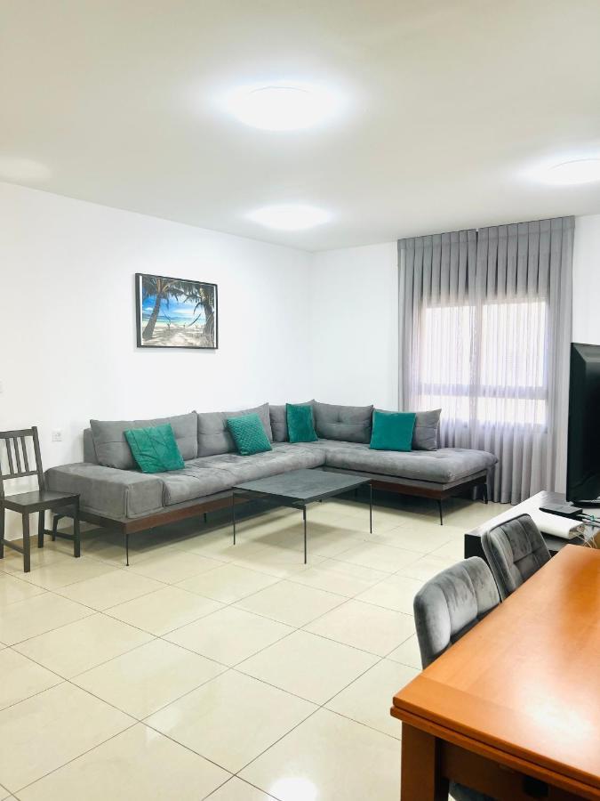 King David Apartment ネタニア エクステリア 写真